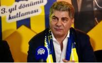 Hakan Safi'den Aziz Y�ld�r�m'a g�nderme!