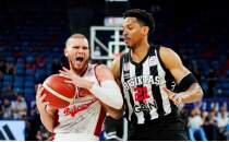 Basketbolda finalin ad� belli oluyor!