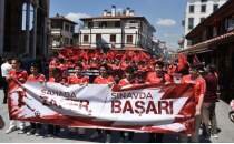 LGS �ncesi milli tak�ma destek y�r�y���