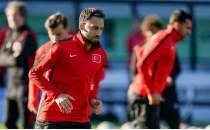 Milli Tak�m, 3 ma� i�in 7200 km yol yapacak