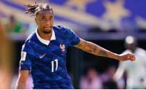 Real Madrid'den Olise i�in resmi a��klama!