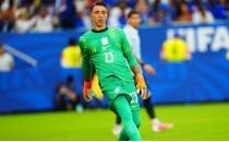 Muslera'dan kritik hata i�in itiraf: 'Ge� kald�m'