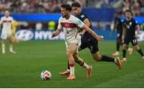 Salih �zcan: 