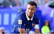 Mbappe'den Paraguay mesaj�: Ciddiye almal�y�z