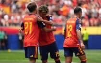 �spanya, Avusturya'y� 3 golle ge�ip son 16'ya y�kseldi