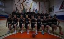 18 Ya� Alt� K�z Basketbol Milli Tak�m� haz�rl�klar�n� tamamlad�