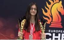 Arya Aydo�an'dan Avrupa'da �ifte madalya