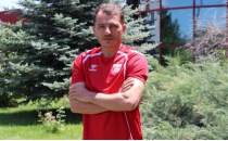 Ziya Erdal, Sivasspor'a yard�mc� antren�r olarak d�nd�