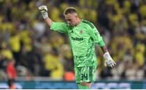 Mert G�nok'tan 5 kurtar��l�k performans!