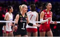 Filenin Sultanlar�, �in'i ezerek finale y�kseldi!