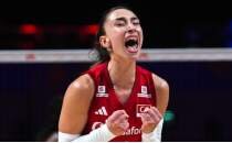 Hande Balad�n: 'Sahada parl�yorduk'