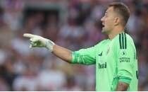 Fenerbah�e'de Ederson 'out', Mert G�nok 'in'