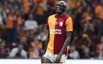 Galatasaray lige 'iyi' ba�l�yor