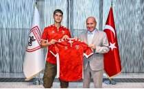 Samsunspor, �talyan stoper Gabriele Guarino'yu renklerine ba�lad�