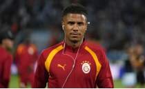 Galatasaray'da Jakobs'un s�zle�mesindeki fla� detay!