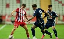 Sar�yer, Antalya'da kazand�