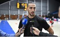 Kenan Sipahi: '�zlanda bize ters gelebilecek bir tak�m'