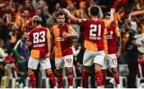 Galatasaray'da iki ma�a prim karar�!