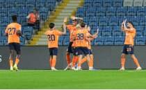 Ba�ak�ehir uyand�, 4 golle d�nd�!