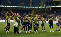 Fenerbah�e tarihine ge�en galibiyet!