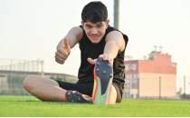 Atletizme ba�layan otizmli �zg�r, 3 y�lda 7 kez birincilik sevinci ya�ad�