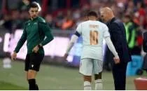 Kylian Mbappe ameliyattan kurtuldu!