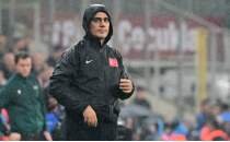 Yazarlardan Milli Tak�m ve Montella yorumlar�