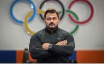 Avrupa'da rekor k�ran R�za Kayaalp, g�z�n� yeniden d�nyan�n zirvesine dikti
