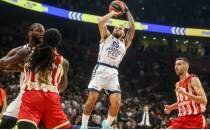 Anadolu Efes, EuroLeague'de K�z�ly�ld�z'a ma�lup!