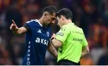 Kerem Demirbay, Galatasaray taraftar�ndan �z�r diledi!