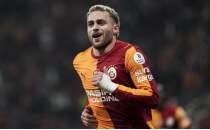 Bar�� Alper Y�lmaz'a taraftardan �zel destek