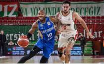 Kar��yaka, �ay�rova Belediyespor'u farkl� ma�lup etti!