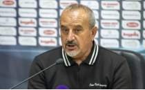 M�nir Y�ld�r�m'dan hakem isyan�: 'Eme�imize yaz�k!'