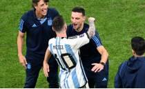 Lionel Scaloni: 'Messi isterse 1000 gol atar'