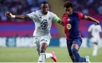 Zakaria, Galatasaray'a pahal� geldi