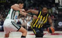 Galatasaray, Fenerbah�e'nin eski y�ld�z�n� ald�!