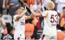 Okan Buruk'un iki b�y�k kozu: 41'er gol!