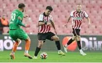 Ey�p Ayd�n trafik kazas� ge�irdi