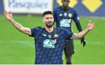 Lille'de Olivier Giroud ile devam karar�