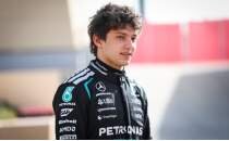 Formula 1 B�y�k Britanya Grand Prix'sinde sprint yar���n� Kimi Antonelli kazand�