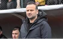Vanspor, teknik direkt�r Osman Zeki Korkmaz ile yollar�n� ay�rd�