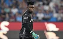 Trabzonspor'dan Manchester United'a: '�ndirim yap�n, Onana'y� alal�m'