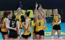 Vak�fBank, normal sezonun son ma��n� kazand�