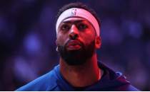 Davis ameliyat olmayacak, en az 6 hafta yok