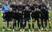 Fenerbah�e'den iki y�ld�z��n ayr�l���na veto!