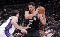 Alperen �eng�n sakatl�k sonras� parkere geri d�nd�