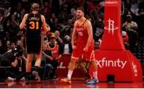 NBA'de Rockets, Alperen �eng�n'�n 'triple-double'a yakla�t��� ma�ta Hawks'� yendi