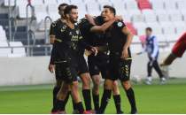 Altay evinde Denizli ile rakip