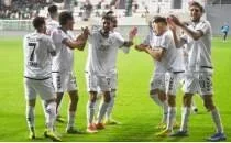 Altay, Amat�r'e d��memek i�in sahada