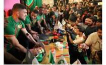 Amed Sportif'te yeni transferler i�in imza t�reni
